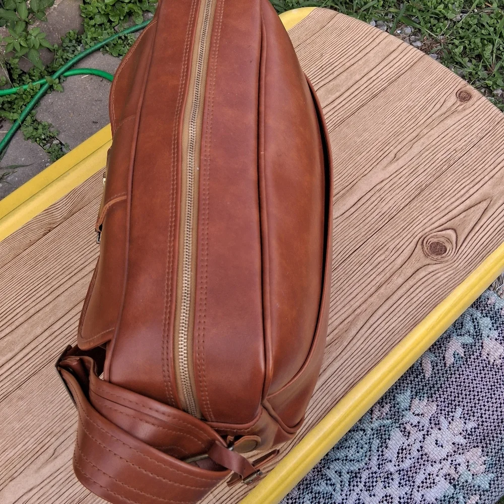 Classic Brown Leather Men's Bag
